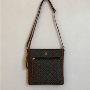 Tommy Hilfiger Crossbody Bag